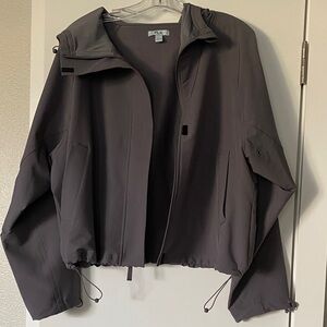 Athletic Yoga Rain Jacket Slight Crop Athletica Lulu Lemon Alo Gray Bloggers